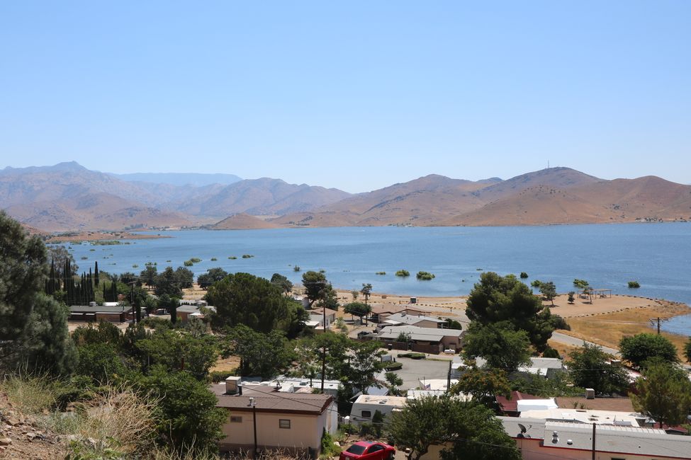 Città fantasma "Whiskey Flat" e Lago Isabella /Sierra Nevada