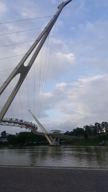 Brücke an der Waterfront