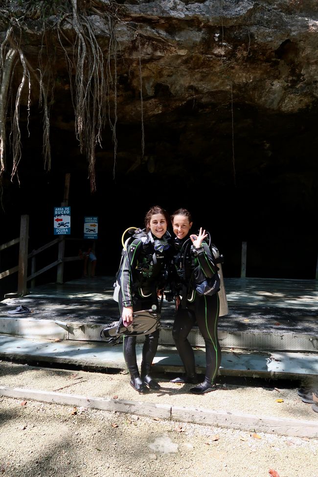 Diving in Cenote Dos Ojos (22.02.2022)