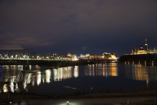 Ottawa bei Nacht