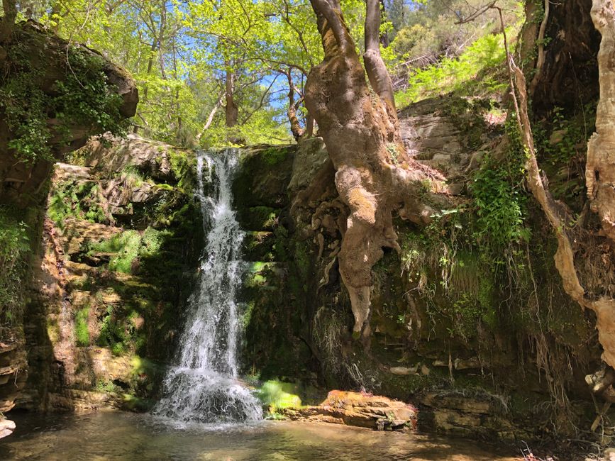 Wanderung zum erfrischenden Wasserfall - Thassos
