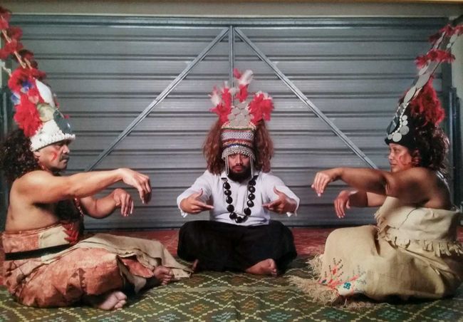 Phantastische Ausstellung von Kunsthandwerk und Schmuck der Maori
