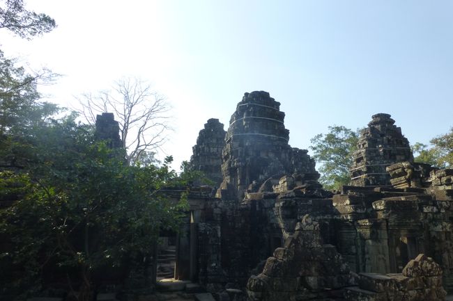 कम्बोडिया दिन 3 : छोट मंदिर भ्रमण