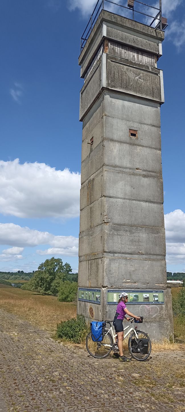 Aus Grenzturm wird Vogelturm