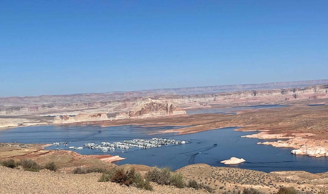 From Monument Valley to the Colorado at Lake Powell and back to Utah