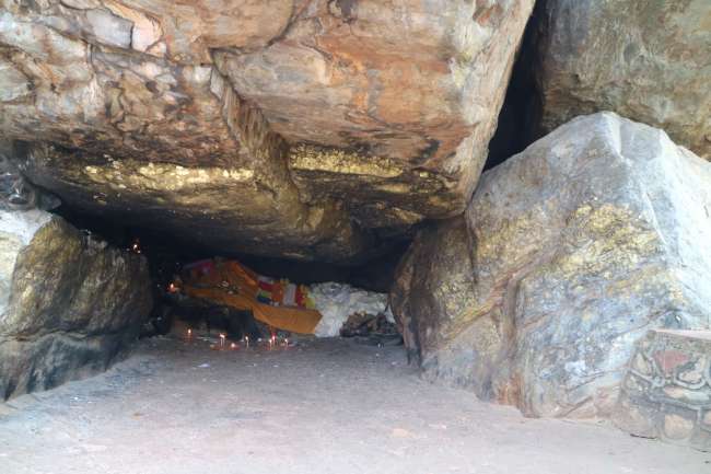 Saptaparni Höhle