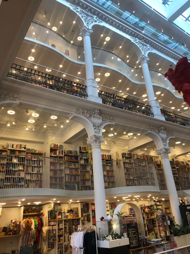 Bücherhaus renoviert 