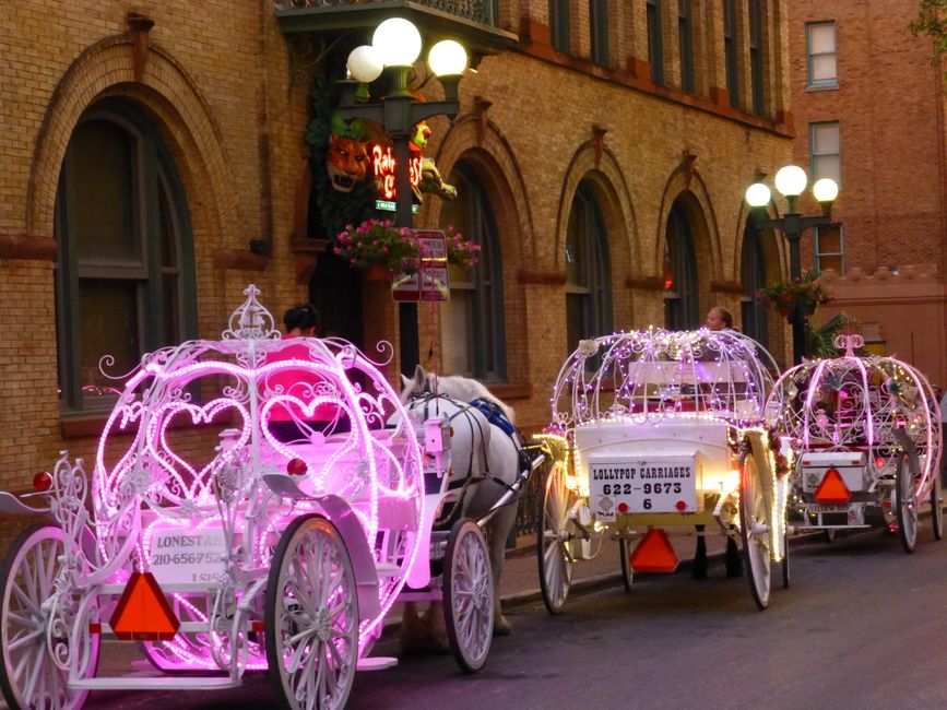 Kitsch carriages in San Antonio