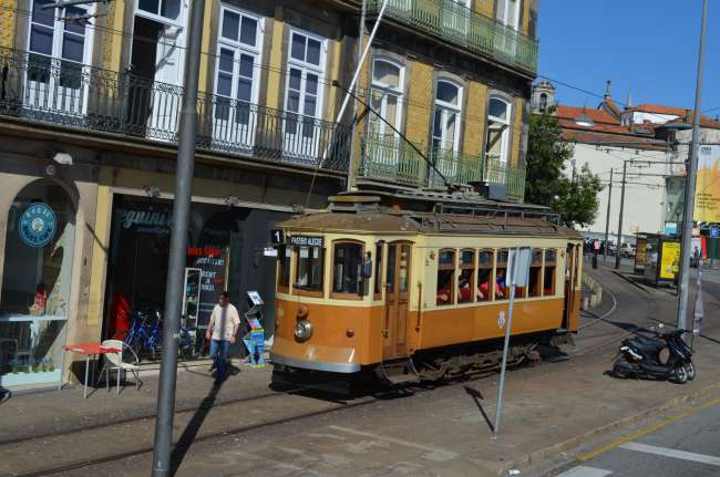 Old tram 