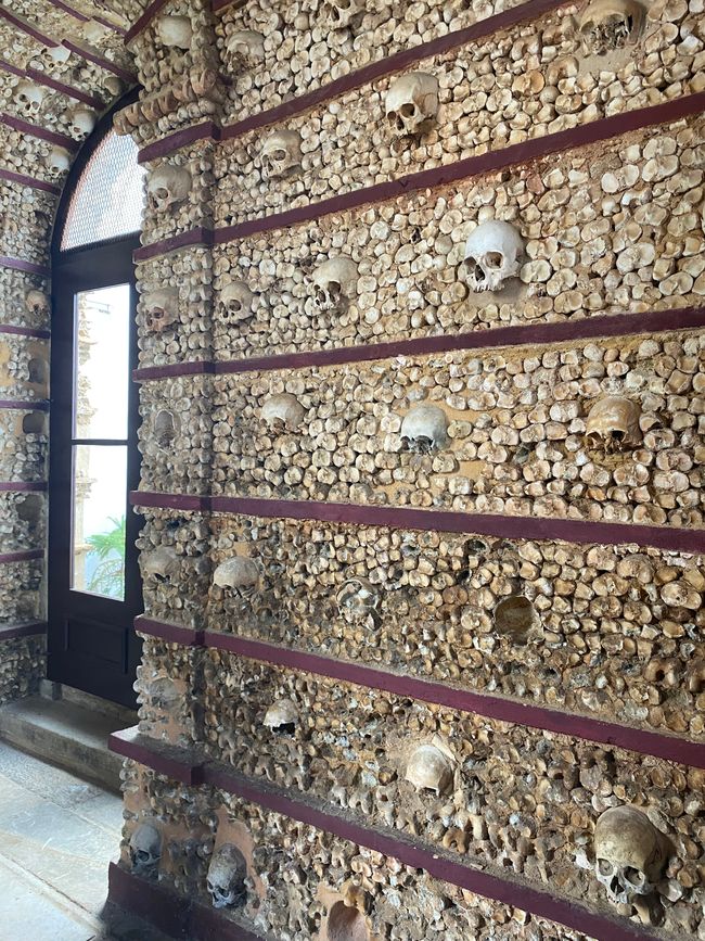 Knochenkapelle - Chapel of Bones in Faro
