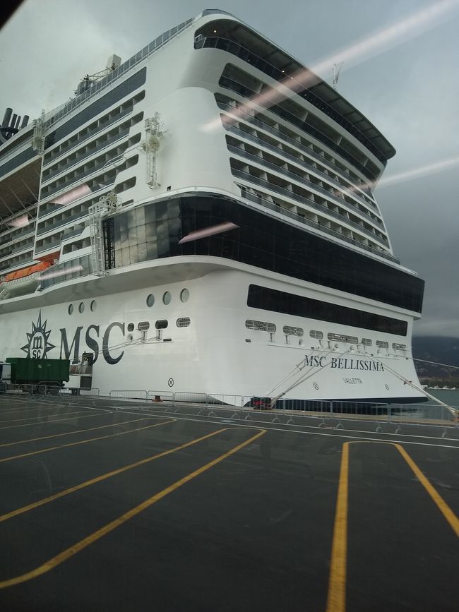 Silvester Kreuzfahrt mit MSC....