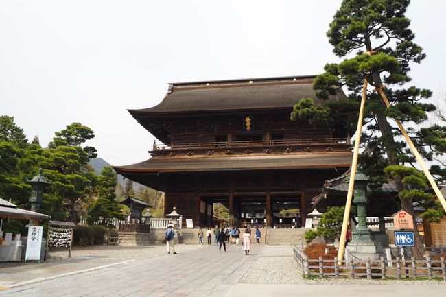 Zenko-ji in Nagano 