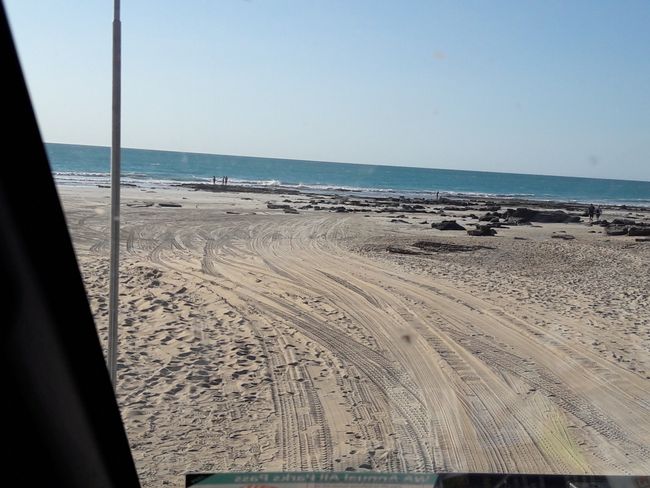 Drive on Cable Beach
