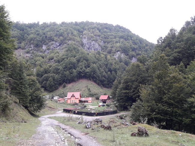 farm just before Remeți