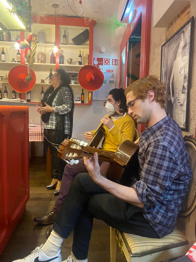 Der erste Tag oder Fado und Wein