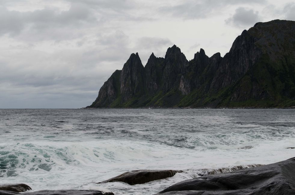 Mordor? No, the steep cliffs of Skaland