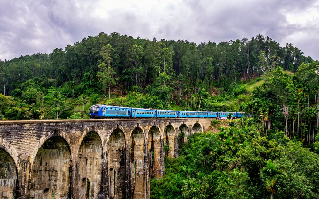 Train ride through Sri Lanka