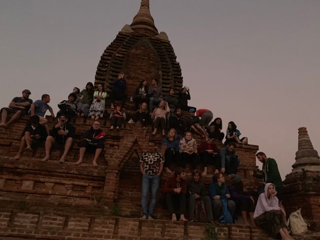 Warten auf den Sonnenaufgang, Bagan