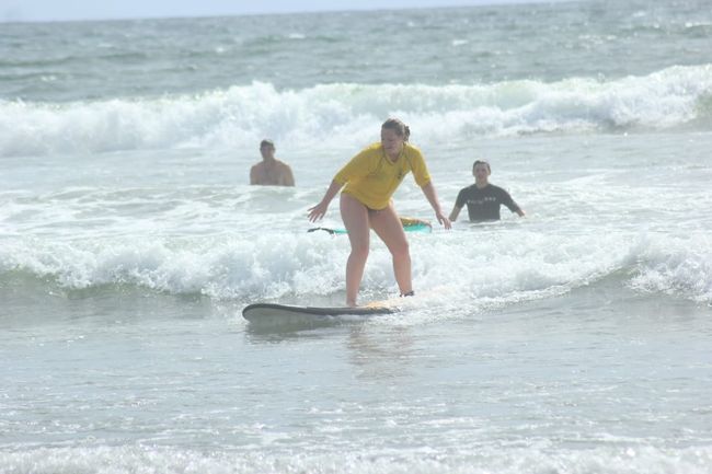 Clase de surf en el océano Índico 🤩