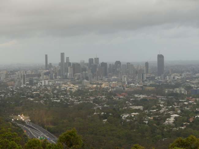 Brisbane von oben bei schlechtem Wetter