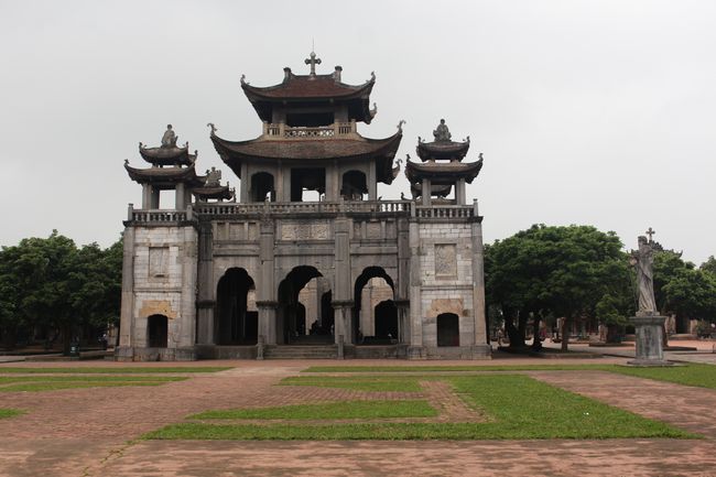 Eine der ältesten Kathedralen in Vietnam