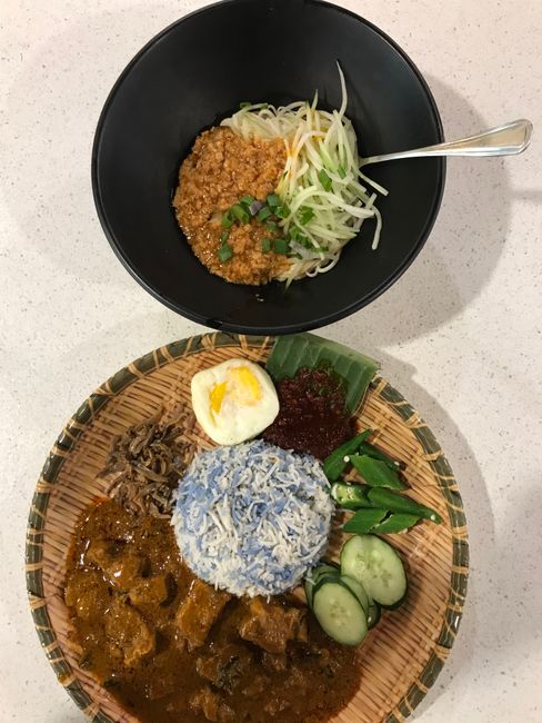 Curry 🍛 & macinato con noodles