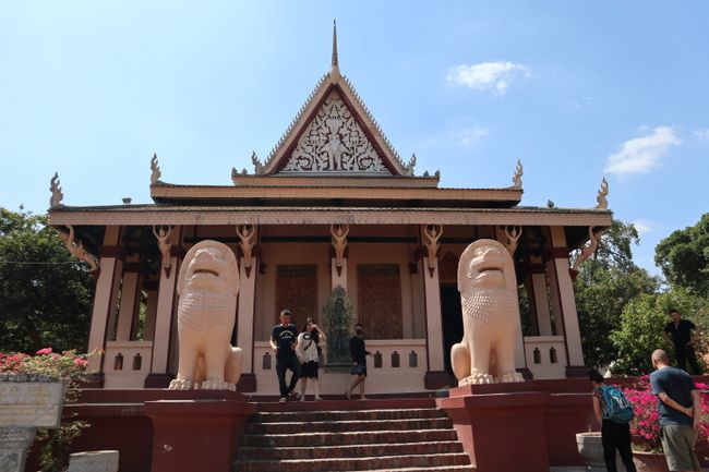 The temple of Wat Phnom.