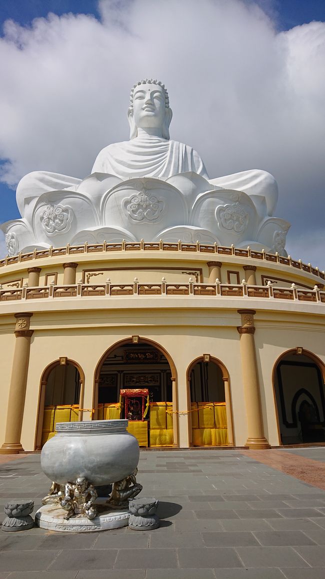 Quy Nhon, größte Buddah Statue in Südostasien
