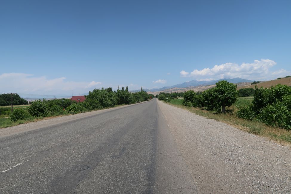 Etappe 107: Von Izboskan nach Kyzyl Beyit