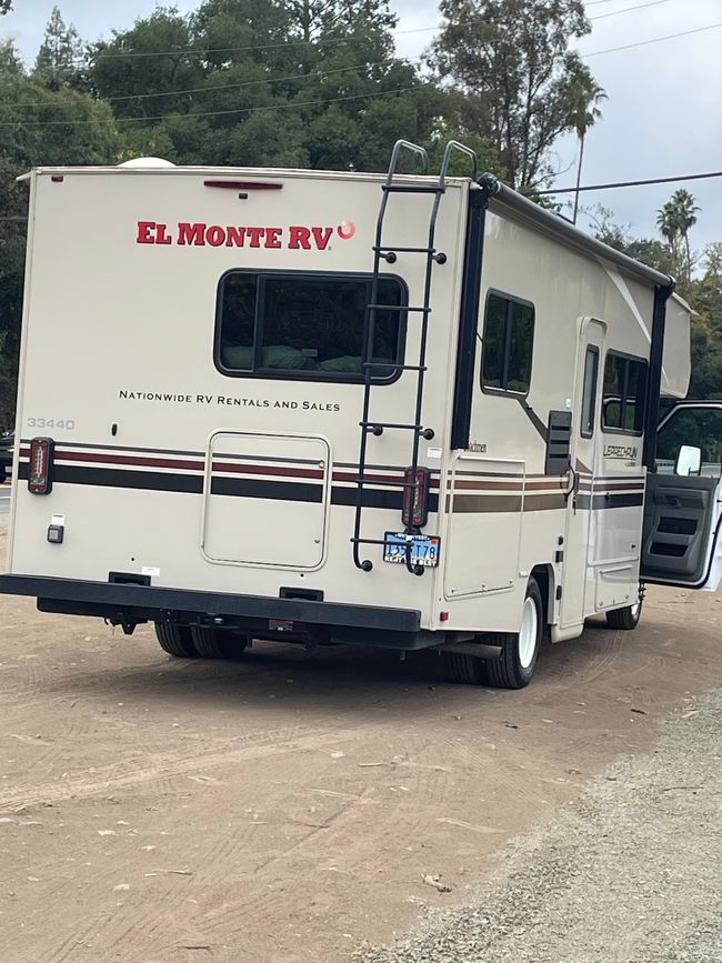 Motorhome pick up in the Eastbay, Napa Valley and Clearlake