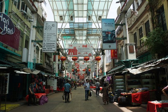 The street market in Chinatown