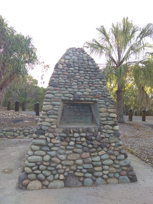 Captain Cook monument