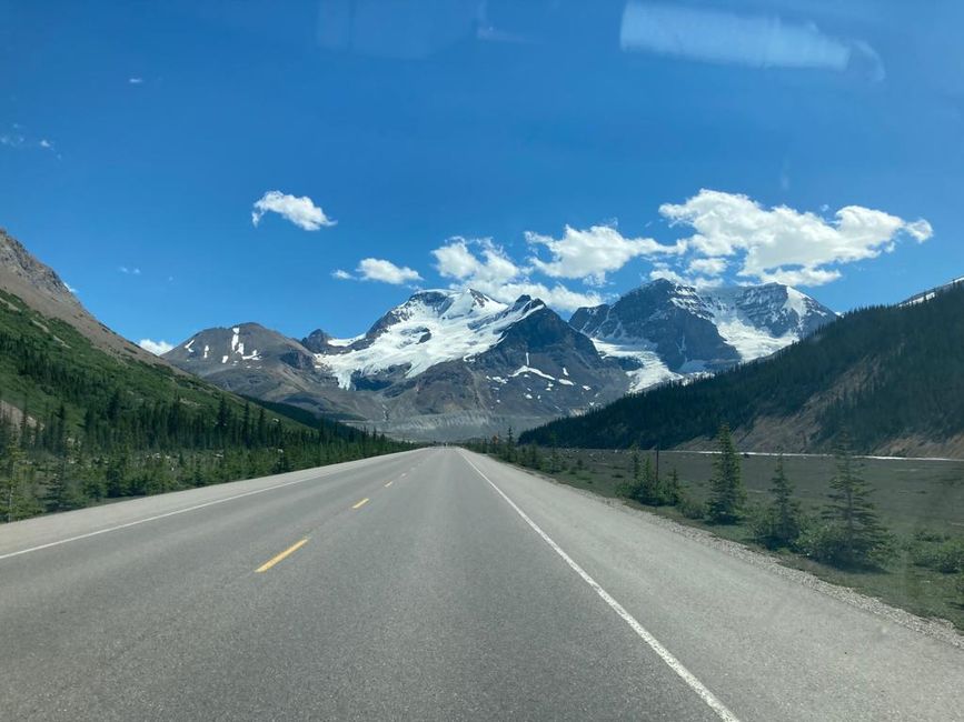 Panoramastraße zwischen Jasper und Banff