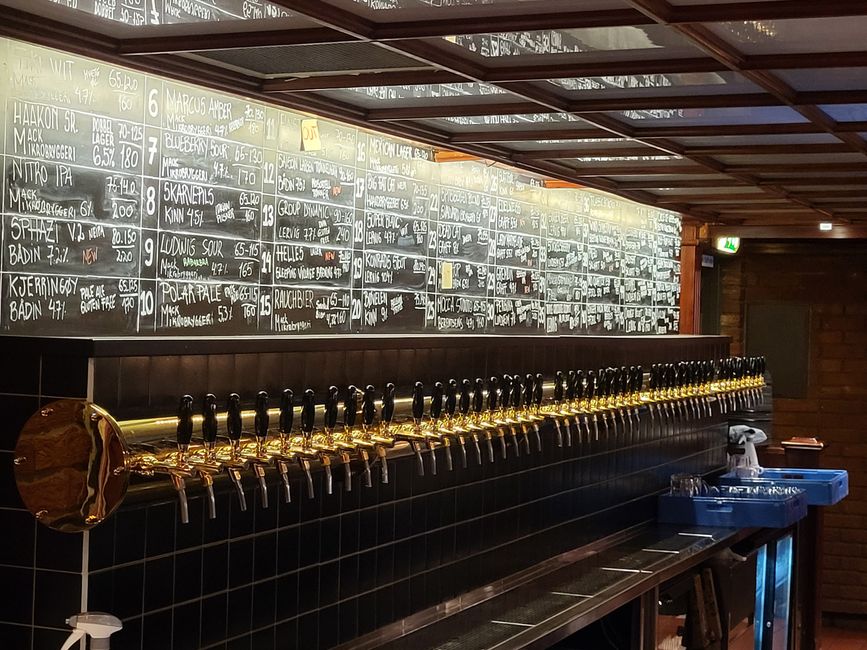 72 different beers on tap - we didn't try them all