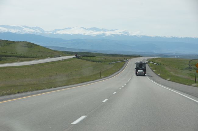 Heading west towards Wyoming, Devils Tower & Dinner at Buffalo Bill