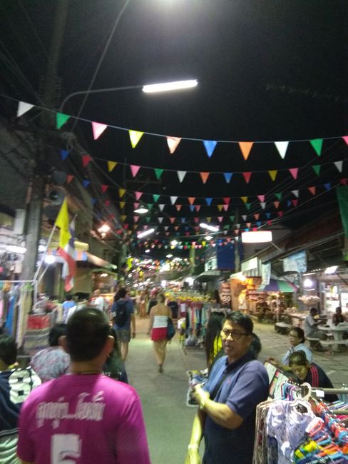 Night market Tong Salah