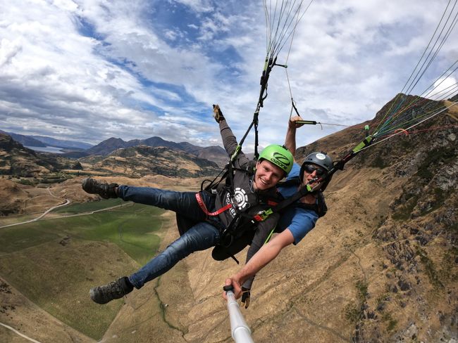 Tandem paragliding at Wanka 😍