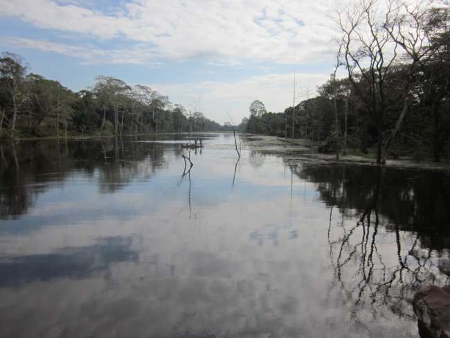 Outer moat access to Angkor Thom