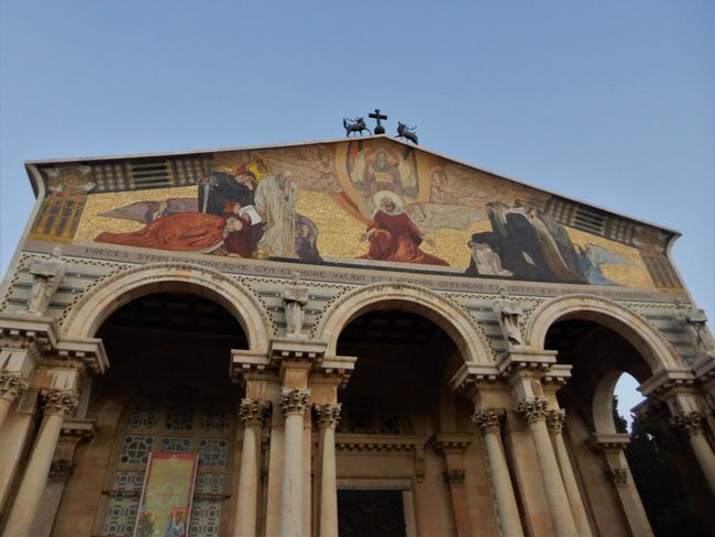 Wieder am Fuß des Ölbergs angelangt: die Kirche aller Nationen im Garten Getsemani