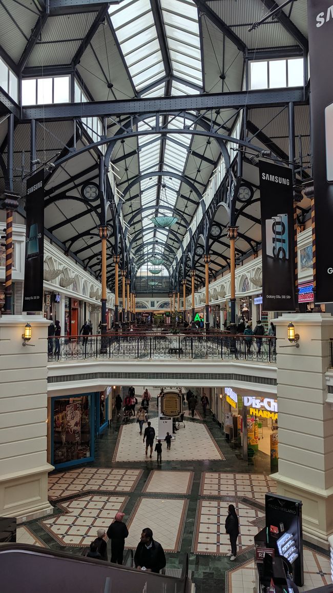 Tag 21: Canal Walk Mall at V&A Waterfront Capetown
