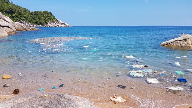 Müllinsel an der Ao Hin Wong Bucht