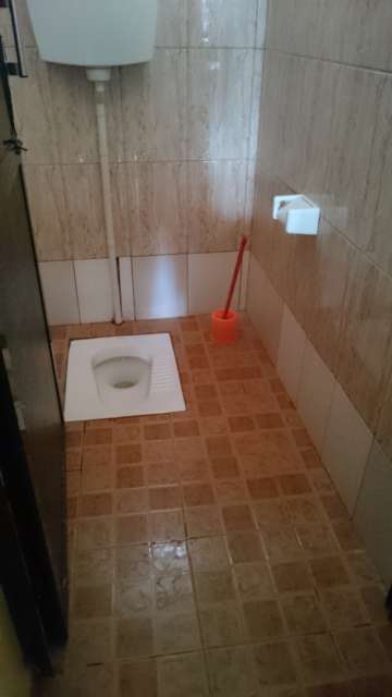 Toilet (with bucket flush)