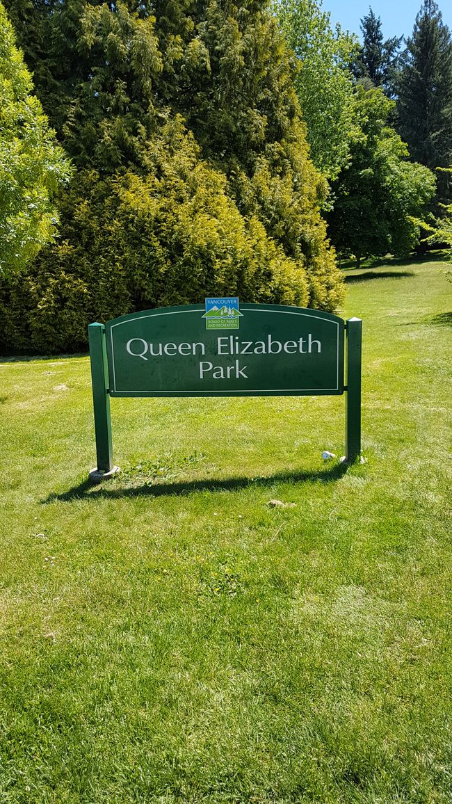 Unscheinbarer Start in den Queen Elizabeth Park