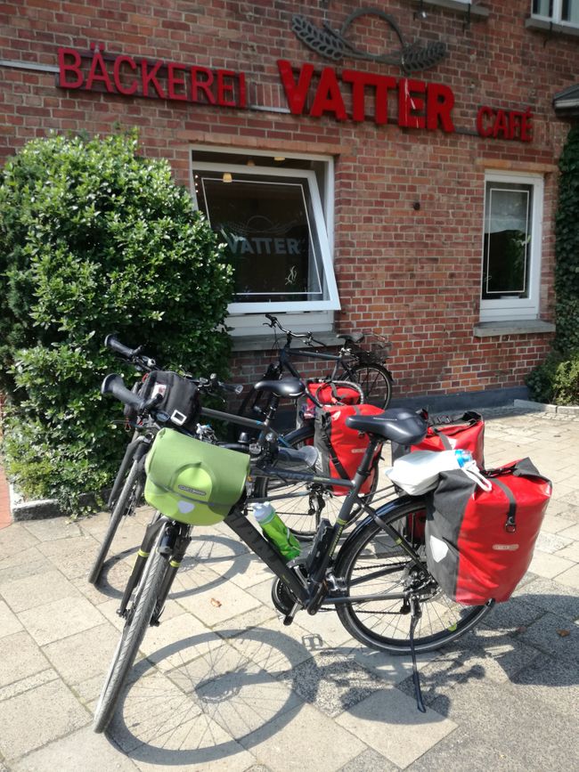 Brötchen und Gebäck wie von Vatter