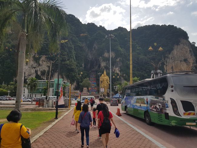 The next morning, we went to the famous Batu Caves - a Hindu temple complex in a huge limestone cave!