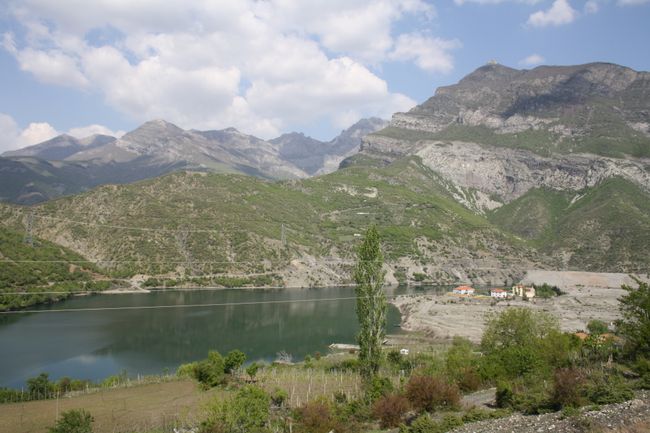 Кыргый Албания