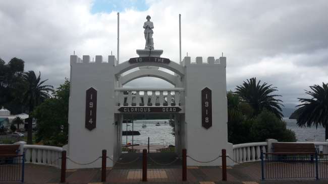 Gateway to Picton Harbor