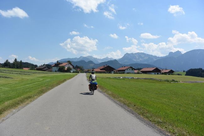 Deutschland: Entlang des Bodensee-Königssee-Radwegs durch Bayern
