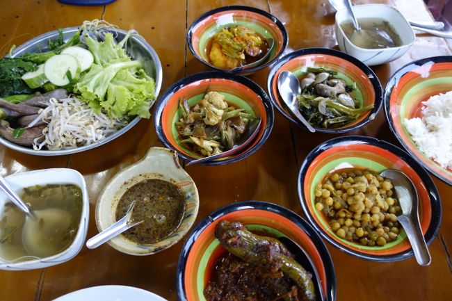 Food in Myanmar