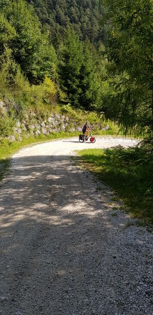 rough descent with switchbacks to Jenbach